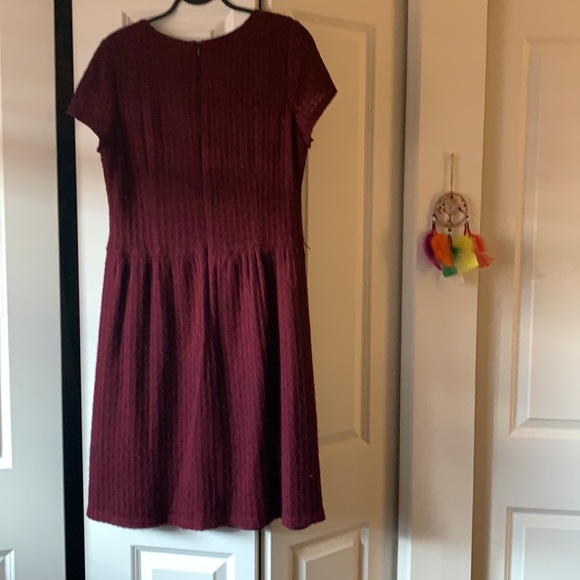 Ellen Tracy Dress - Picture 3 of 7